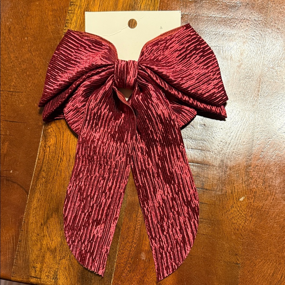 NWT - Elegant Red Bow Hair Accessory